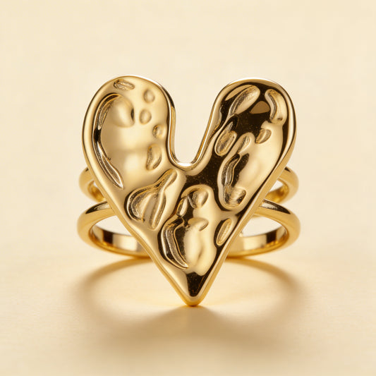 The Amora Ring